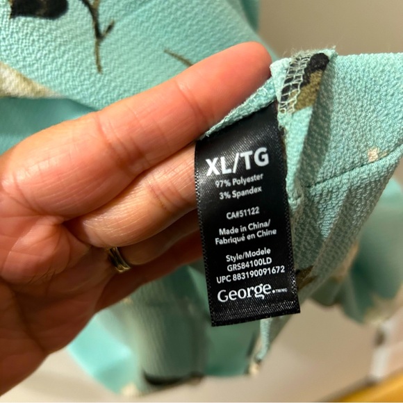 Light Blue Floral Dress - Picture 4 of 5